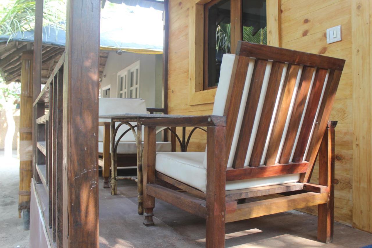 Sea Bird Beach Cafe & Cottages مورجيم المظهر الخارجي الصورة
